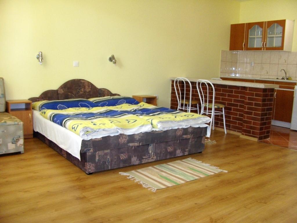 Ferenczi Apartament Hajduszoboszlo Ruang foto